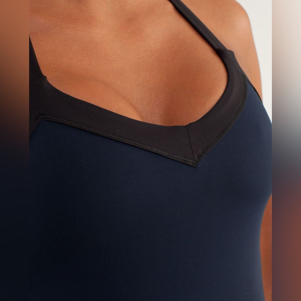 Lululemon Run: Mile A Minute Tank - Picture 3 of 7